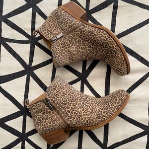 Lucky Basel Leopard Bootie. Size 7.5